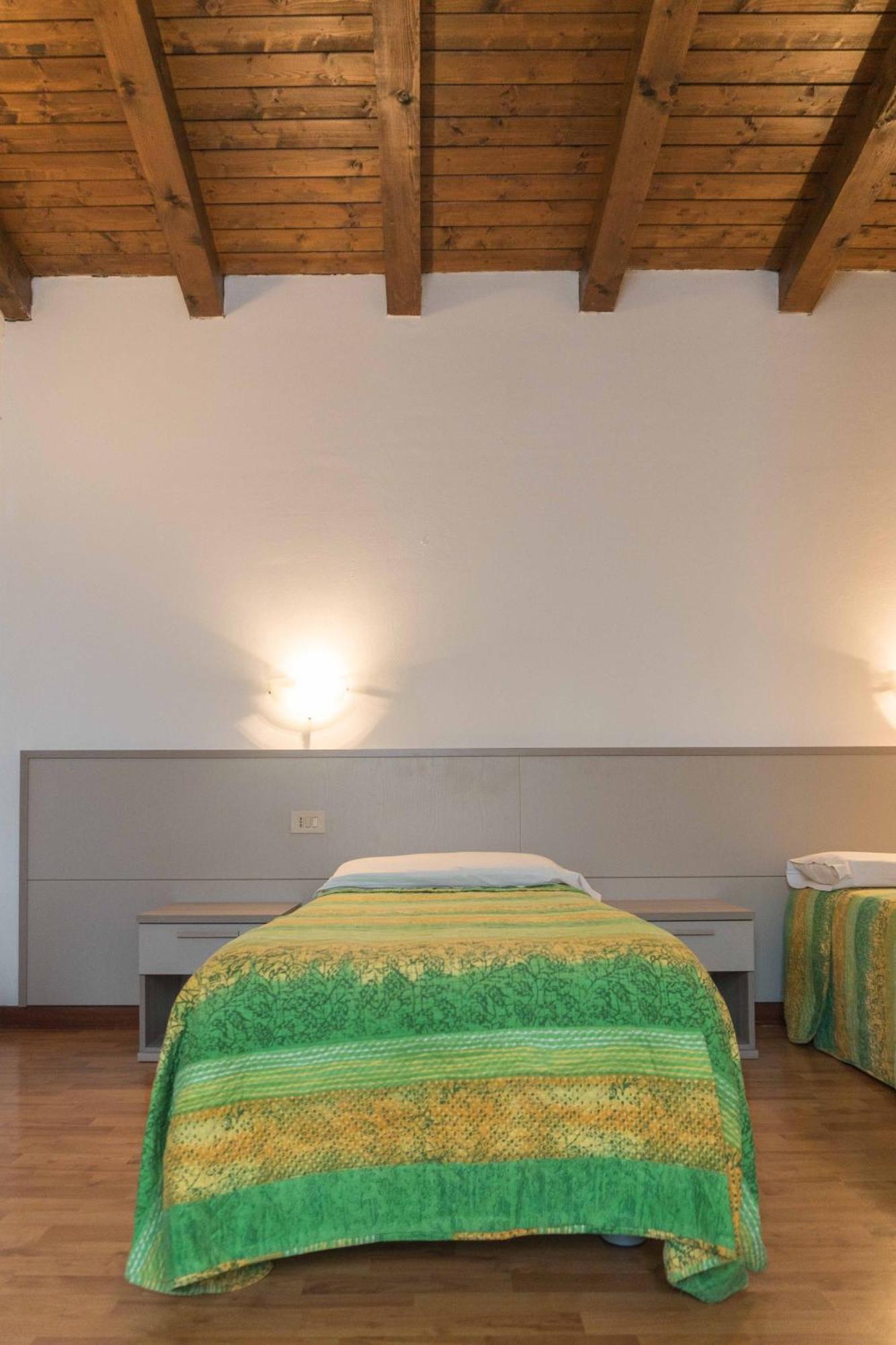 Ristorante Albergo Al Donatore Teòr Dış mekan fotoğraf