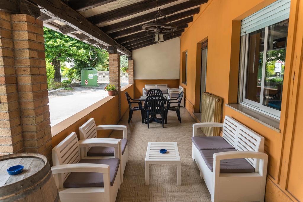 Ristorante Albergo Al Donatore Teòr Dış mekan fotoğraf